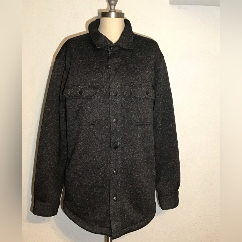Legendary whitetails button up jacket size MD